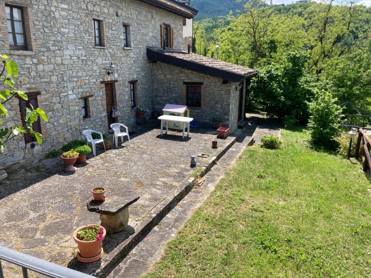 Casa In Sasso Con Piscina Villa Vernasca Exteriör bild